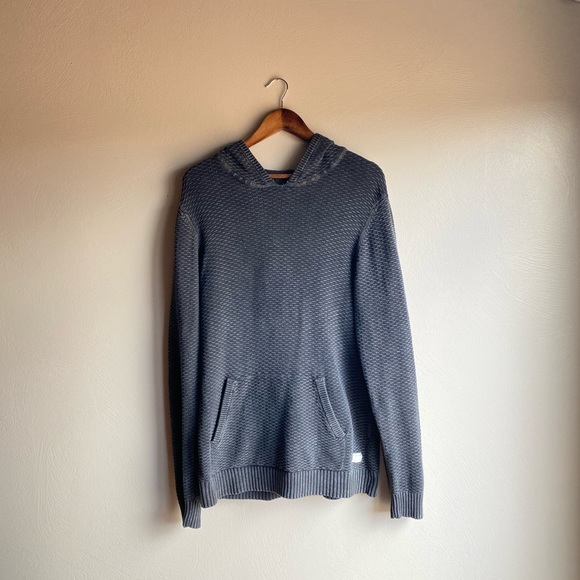 Hooded Sweater - Picture 1 of 4